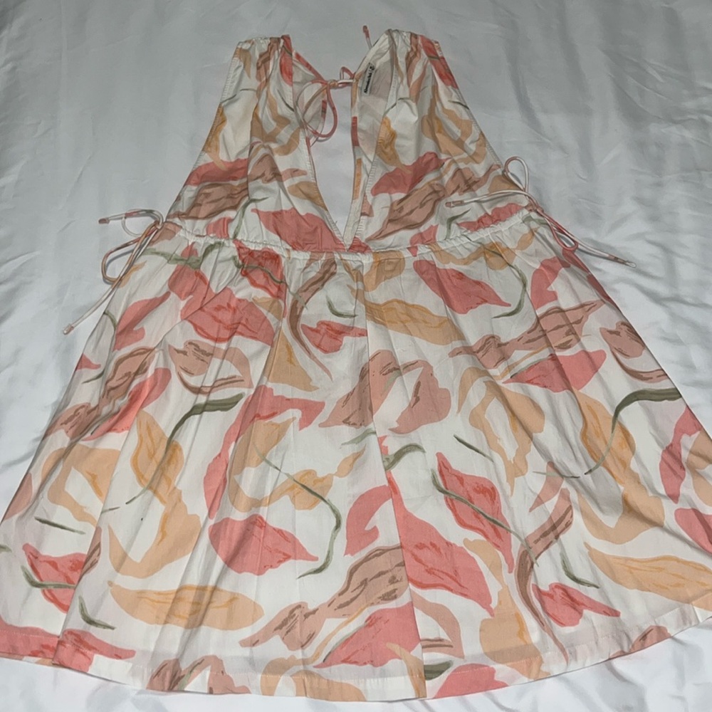Abercrombie and Fitch women’s size medium mini dress in pink pattern